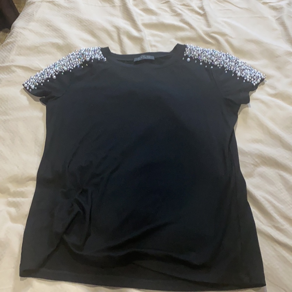 Garcia pearl top